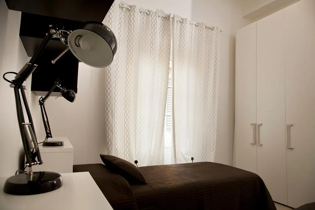 Roommo Central Florence - San Gallo Italy