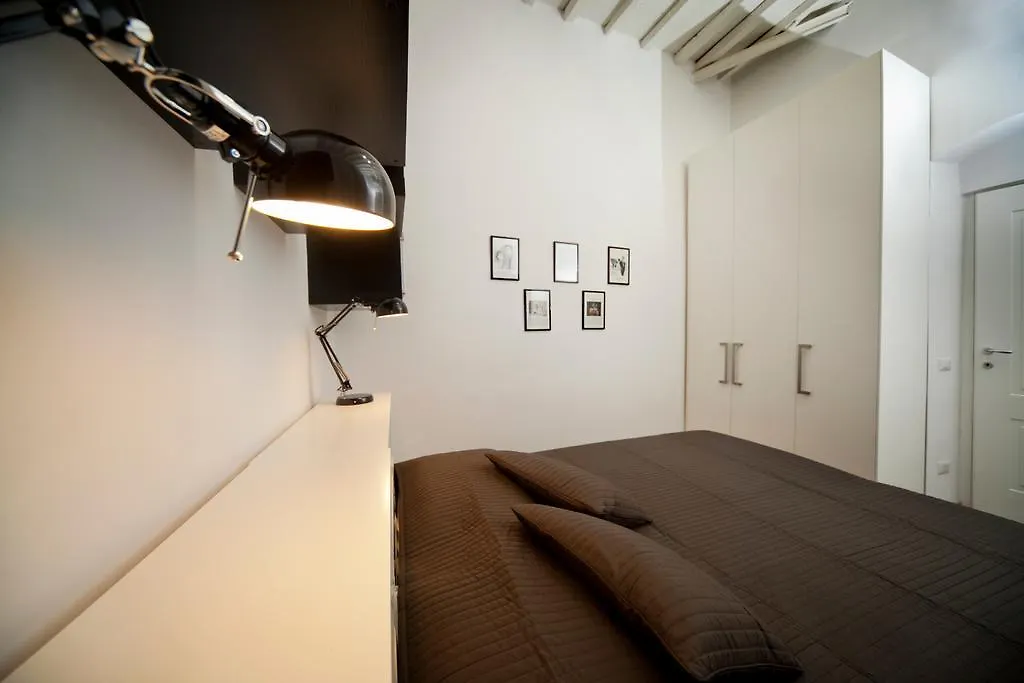Roommo Central Florence - San Gallo 0*,